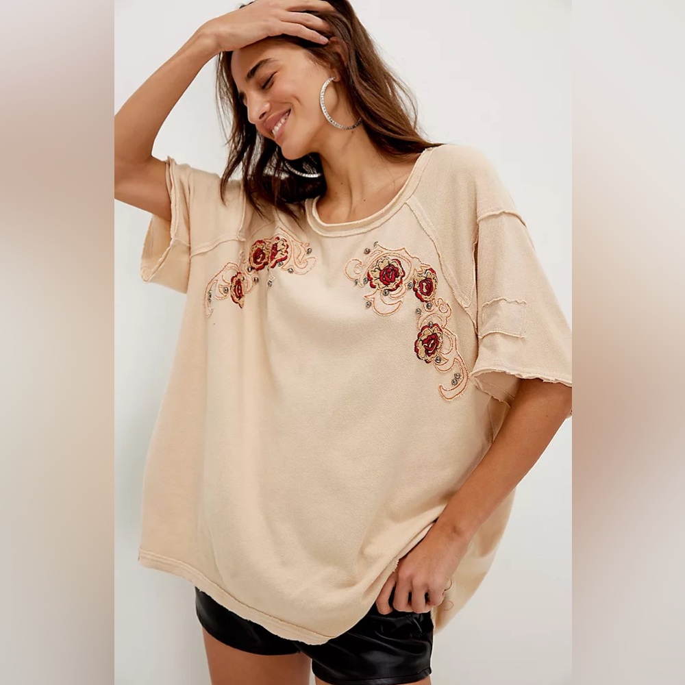 We The Free by Free People Studded Floral Harper T-Shirt Top Blouse Western Sz L